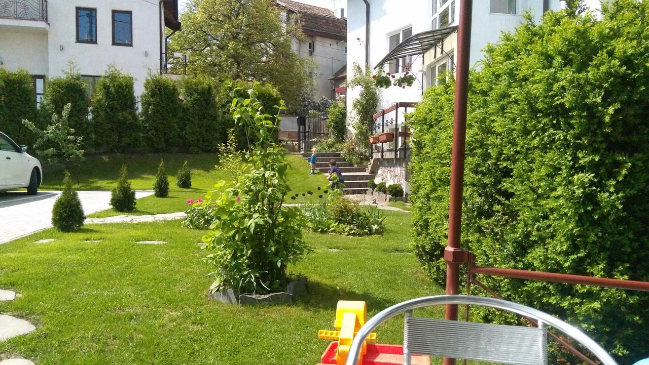 Pensiunea Riunione Μπρασόβ Εξωτερικό φωτογραφία